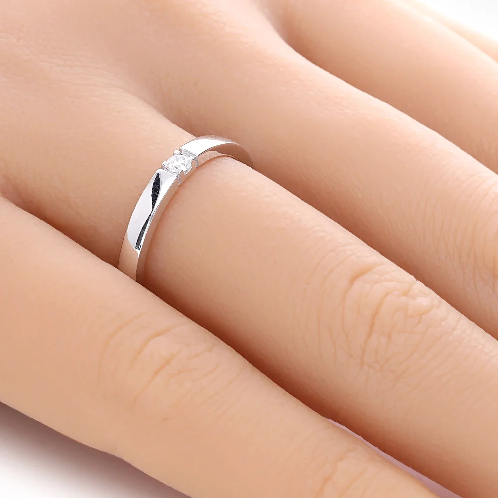 ADL143-hand-web-zoom