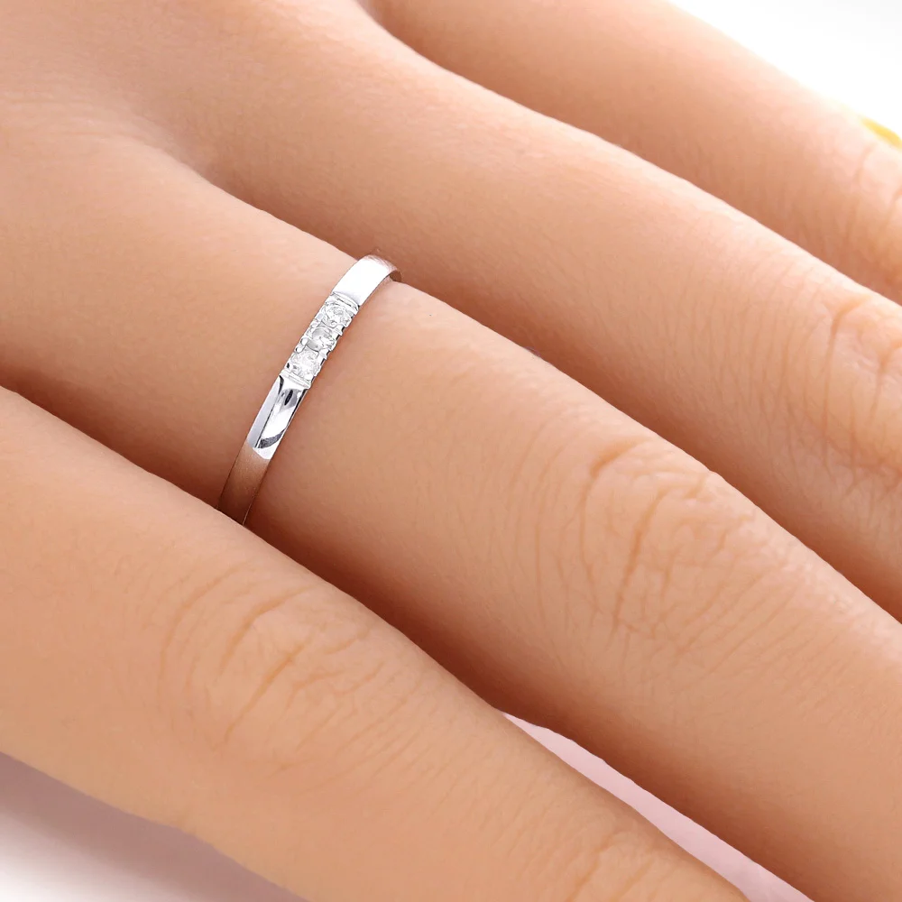 ADL168-hand-web-zoom