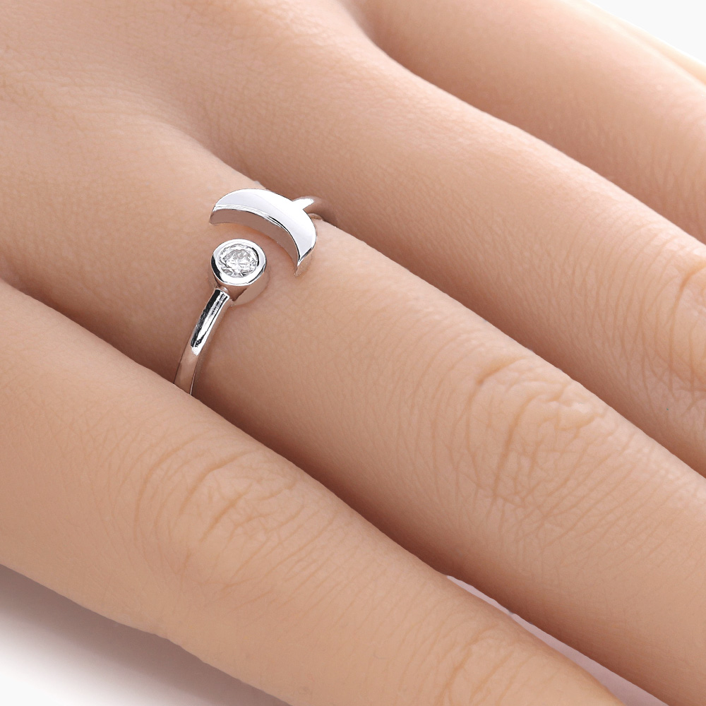 ADL236-hand-web-zoom